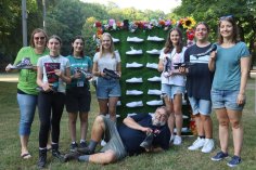 Das Schlagzeilen-Team vor dem Fotopoint Das Schlagzeilen-Team vor dem Fotopoint
