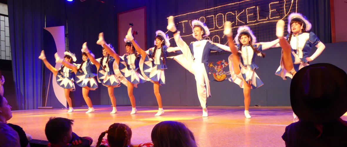 Beim Kinderfasching Beim Kinderfasching