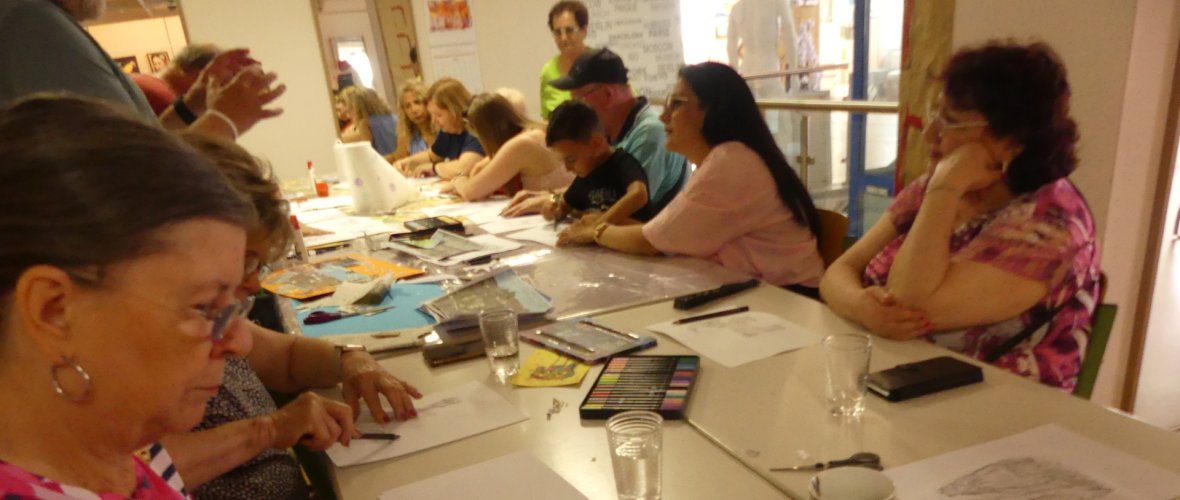 Beim Workshop im Atelier Kunschd'Raum Beim Workshop im Atelier Kunschd'Raum