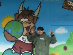 Samet mit dem gesprayten Pilou Samet mit dem gesprayten Pilou