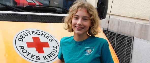 Lena Schwarz (13 Jahre) vom Roten Kreuz