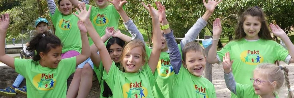 Kinder der Eltern-Kind-Gruppe.