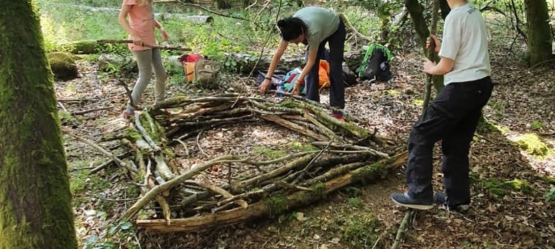 Unterwegs im Wald beim "Räuberwochenende"