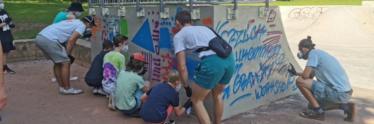 Beim Entstehen des Selfie-Points im Skatepark Beim Entstehen des Selfie-Points im Skatepark