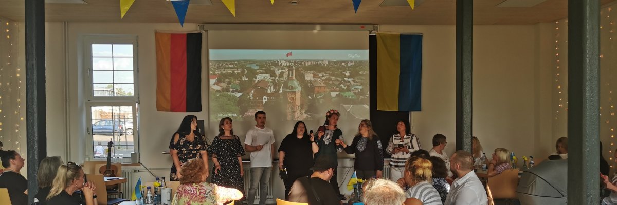"Ukrainer sagen Danke" im CVJM-Haus "Ukrainer sagen Danke" im CVJM-Haus
